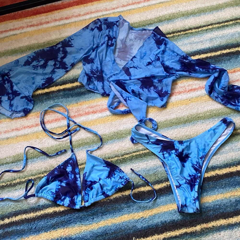 Swimsuit 3 pieces!